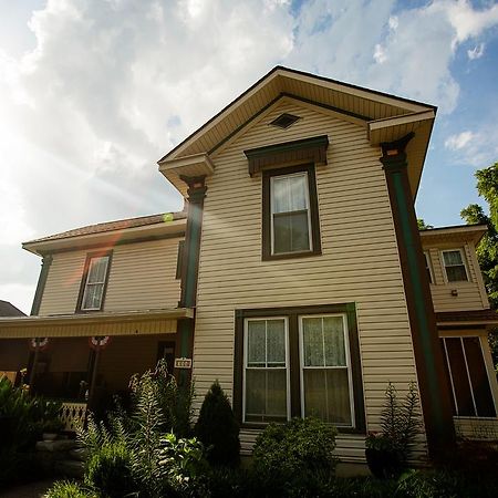 Bees B & B-V Mount Airy Luaran gambar